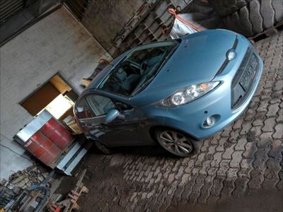 gebraucht Ford Fiesta 1,6 Ti-VCT Ghia Ghia