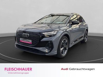 Grau Gebraucht 2022 Audi Q4 e-tron S-Line SUV | 35.980 € (Teuer)