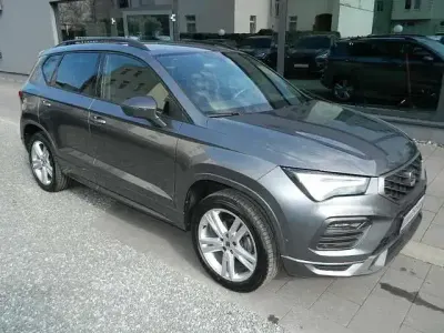 Begagnad Seat Ateca FR 150 HK (110 kW) 2023 Grå SUV