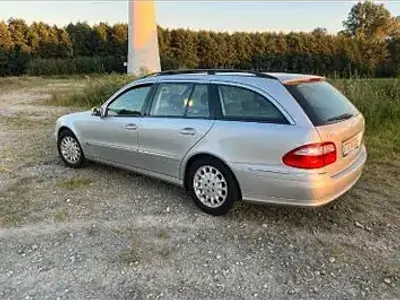 Gebraucht Mercedes E200 163 PS (119 kW) 2005 Grau Limousine