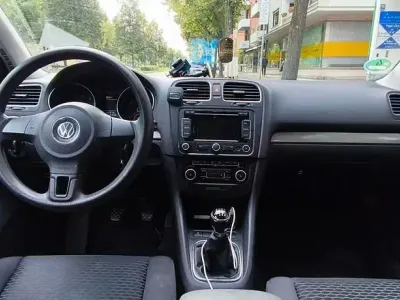 Gebraucht VW Golf VI Style 105 PS (77 kW) 2011 Blau Kleinwagen