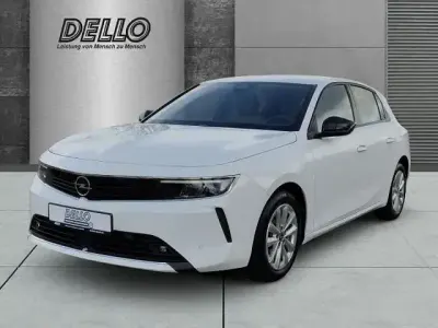 Gebraucht Opel Astra Enjoy 110 PS (80 kW) 2023 Jade weiss/arktis weiss Limousine