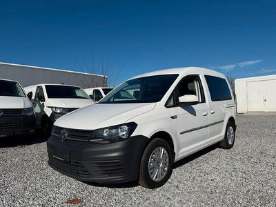Gebraucht VW Caddy Trendline 102 PS (75 kW) 2019 Weiß Van / Kleinbus