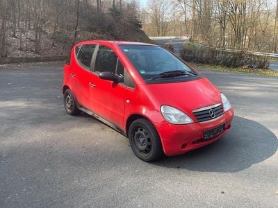 Second-hand Mercedes A140 68 CP (50 kW) 1998 Roșu Hatchback