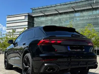Gebraucht Audi RS Q8 Performance 640 PS (470 kW) 2025 Schwarz SUV