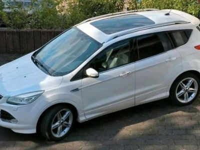 Usata Ford Escape Titanium 242 CV (177 kW) 2015 Bianco SUV