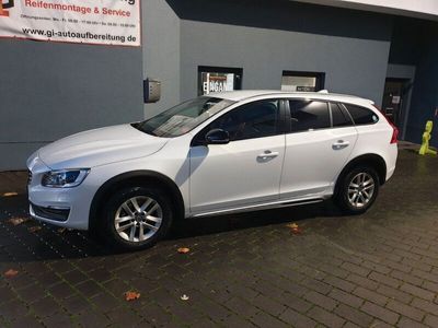 gebraucht Volvo V60 CC D3 Geartronic Kinetic Kinetic