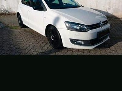 Gebraucht VW Polo 86 PS (63 kW) 2012 Weiß Kleinwagen