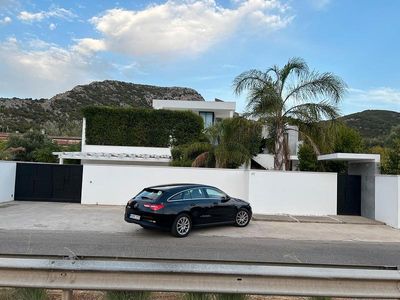 Mercedes CLA180