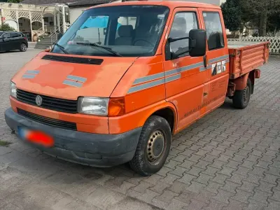 Gebraucht VW T4 68 PS (50 kW) 2000 Orange Van