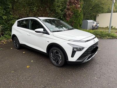 Gebraucht Hyundai Bayon Trend 101 PS (74 kW) 2024 Weiß SUV