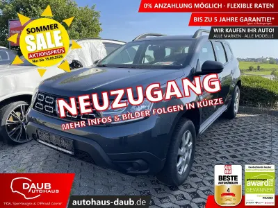 Gebraucht Dacia Duster Essentiel 114 PS (83 kW) 2019 Grau "comete" SUV