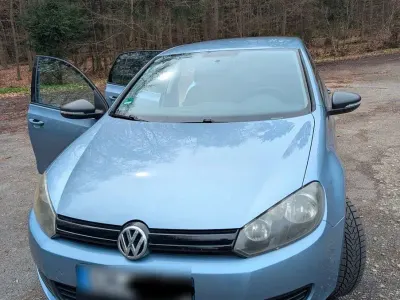 Usata VW Golf VI Trendline 80 CV (58 kW) 2009 Blu Utilitaria