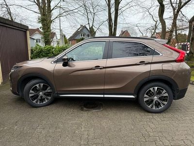 Gebraucht Mitsubishi Eclipse Cross Diamant Edition 163 PS (119 kW) 2020 Braun SUV