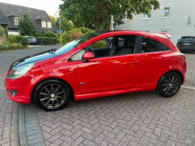 Gebraucht Opel Corsa OPC 80 PS (58 kW) 2010 Rot Kleinwagen