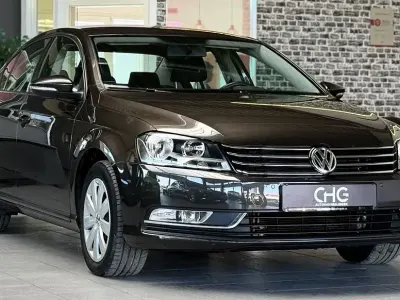 Gebraucht VW Passat 122 PS (89 kW) 2012 Black oak brown Limousine