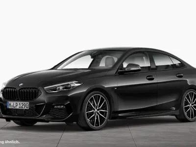 Gebraucht BMW 220 M Sport 178 PS (130 kW) 2022 Saphirschwarz Coupé