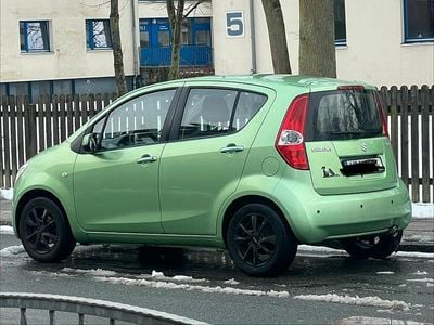 Gebraucht Suzuki Splash 86 PS (63 kW) 2009 Grün Kleinwagen