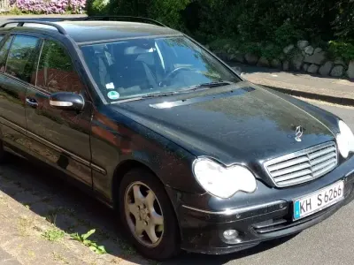 Gebraucht Mercedes C200 Elegance 122 PS (89 kW) 2007 Schwarz Kombi