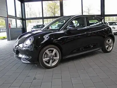 Usata Ora 03 125 kW (171 CV) 2023 Nero Utilitaria
