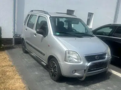 Gebraucht Suzuki Wagon R+ GL 69 PS (50 kW) 2000 Silber Kombi