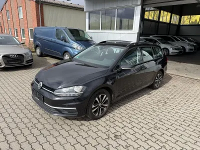 Gebraucht VW Golf VII IQ Drive 116 PS (85 kW) 2019 Schwarz Kombi