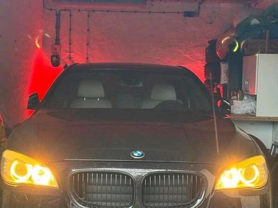 BMW 740