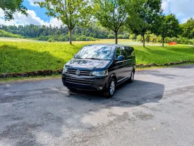 Gebraucht VW Multivan 179 PS (131 kW) 2015 Schwarz Van / Kleinbus
