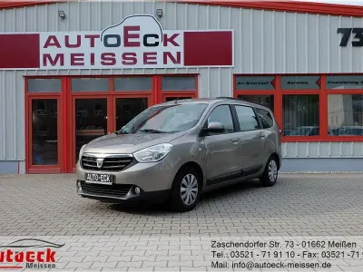 Używany Dacia Lodgy Lauréate 90 KM (66 kW) 2012 Szary Minivan