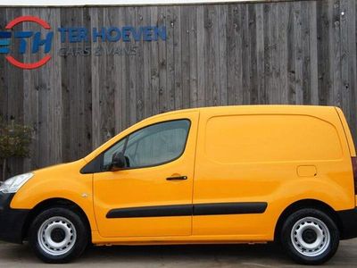 Gebraucht Citroën Berlingo 75 PS (55 kW) 2018 Gelb Van / Kleinbus