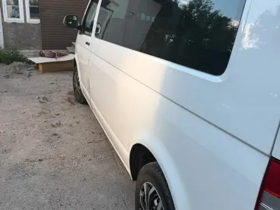 Gebraucht VW T5 140 PS (102 kW) 2014 Van