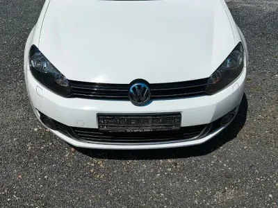 Gebraucht VW Golf VI Style 105 PS (77 kW) 2011 Weiß Limousine