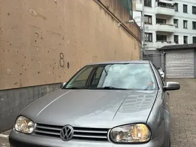 Gebraucht VW Golf IV 101 PS (74 kW) 2002 Grau Limousine