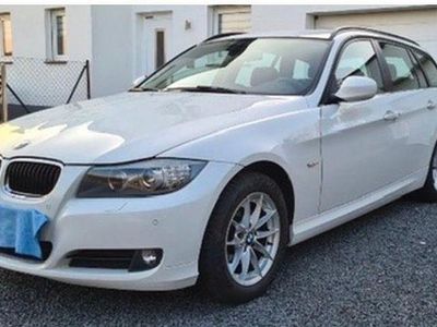Gebraucht BMW 318 143 PS (105 kW) 2010 Weiß Kombi