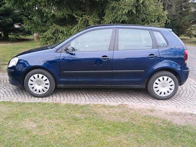 Gebraucht VW Polo 65 PS (47 kW) 2006 Blau Kleinwagen