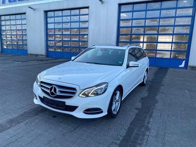 Usata Mercedes E350 258 CV (189 kW) 2016 Bianco Station wagon