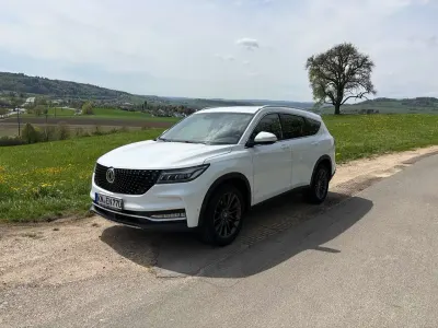 Gebraucht DFSK Fengon 220 PS (161 kW) 2022 Weiß SUV