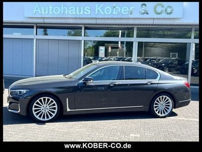 BMW 730