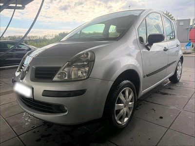 Usado Renault Modus 75 HP (55 kW) 2007 Prateado Monovolume