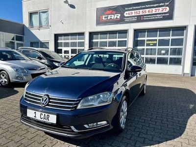 Gebraucht VW Passat 122 PS (89 kW) 2011 Blau Kombi