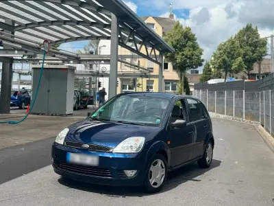 Gebraucht Ford Fiesta 77 PS (56 kW) 2004 Kleinwagen