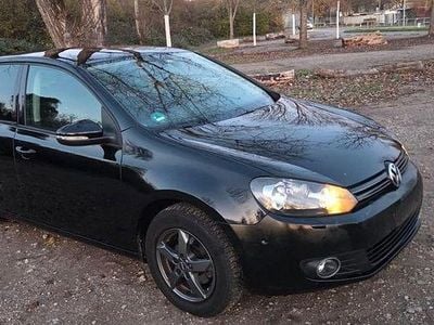 Gebraucht VW Golf VI Team 80 PS (58 kW) 2010 Schwarz Kleinwagen