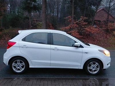 Gebraucht Ford Ka Plus 86 PS (63 kW) 2017 Weiß Kleinwagen
