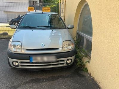 Renault Clio II