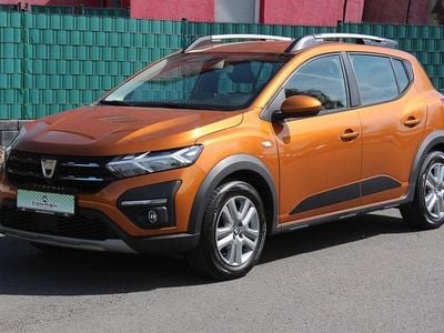 Gebraucht Dacia Sandero Comfort 101 PS (74 kW) 2022 Orange Limousine
