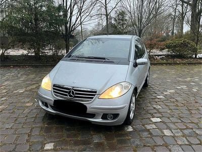 Gebraucht Mercedes A150 95 PS (69 kW) 2005 Silber Van / Kleinbus