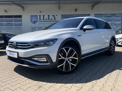 Weiß Gebraucht 2022 VW Passat Alltrack Kombi | 30.950 € (Etwas zu teuer)