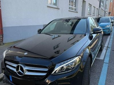 Gebraucht Mercedes C220 Avantgarde 170 PS (125 kW) 2015 Schwarz Limousine