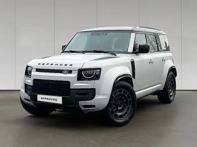 Usata Land Rover Defender 643 CV (472 kW) 2026 Grigio SUV