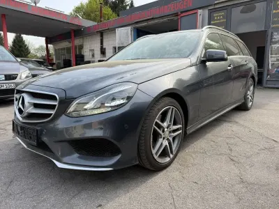 Gebraucht Mercedes E220 AMG line 170 PS (125 kW) 2014 Grau Kombi